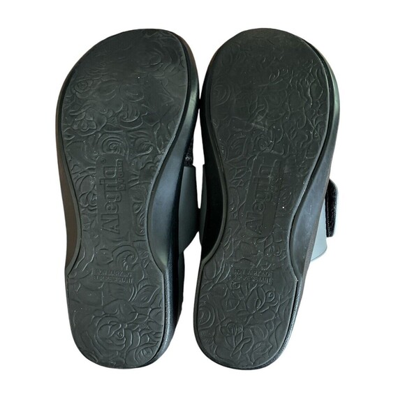 Alegria Traq QWIK SMART Walking Slip On Shoes Women Gray 37 US 6.5 QWI-5018 - Picture 5 of 8